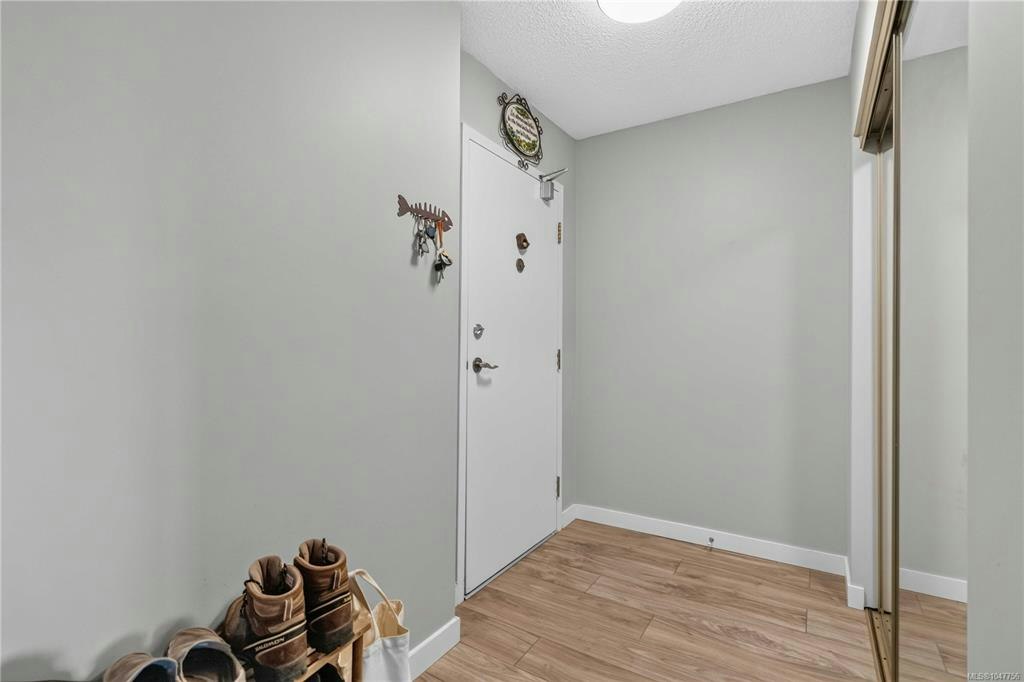 405-103 E Gorge Road, Victoria, BC, V9A 5Z2 - 4