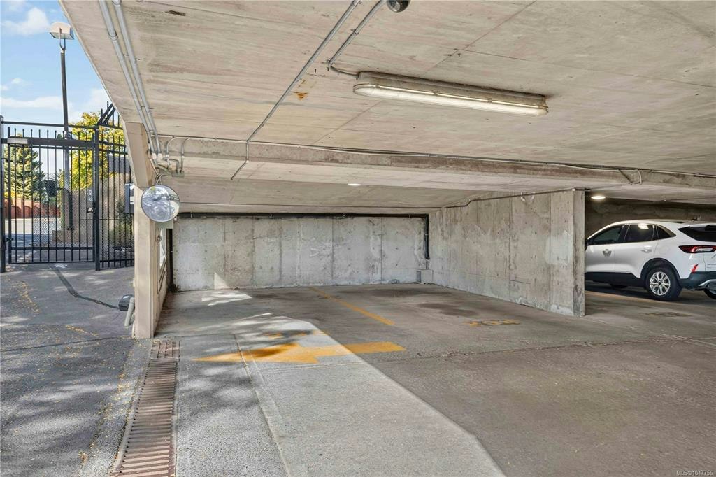 405-103 E Gorge Road, Victoria, BC, V9A 5Z2 - 27