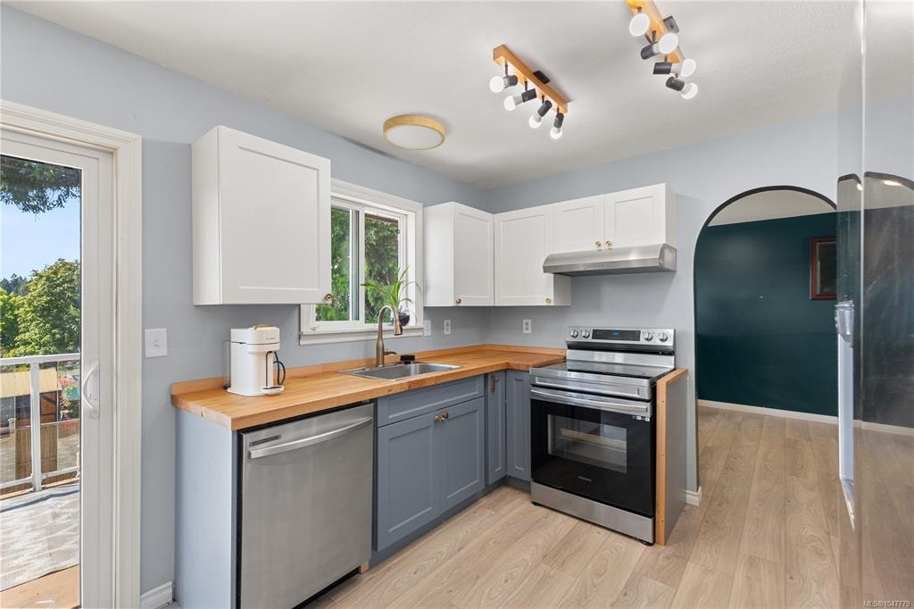 848 Superior Drive, Campbell River, BC, V9W 7H3 - 6