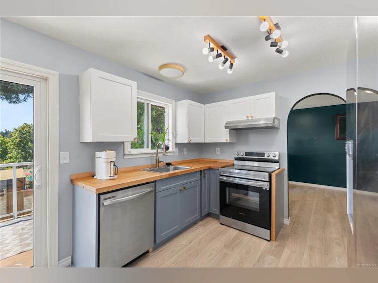 848 Superior Drive, Campbell River, BC, V9W 7H3 - 6
