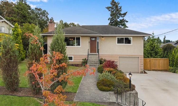 749 Lily Avenue