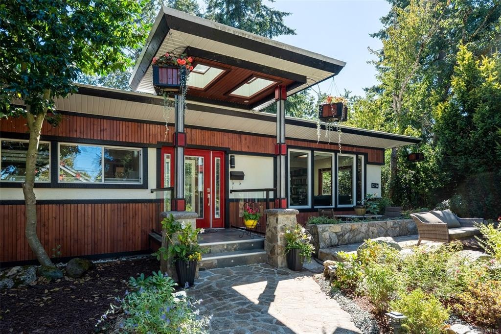1219 Old Esquimalt Road, Esquimalt, BC, V9A 4X7 - 42