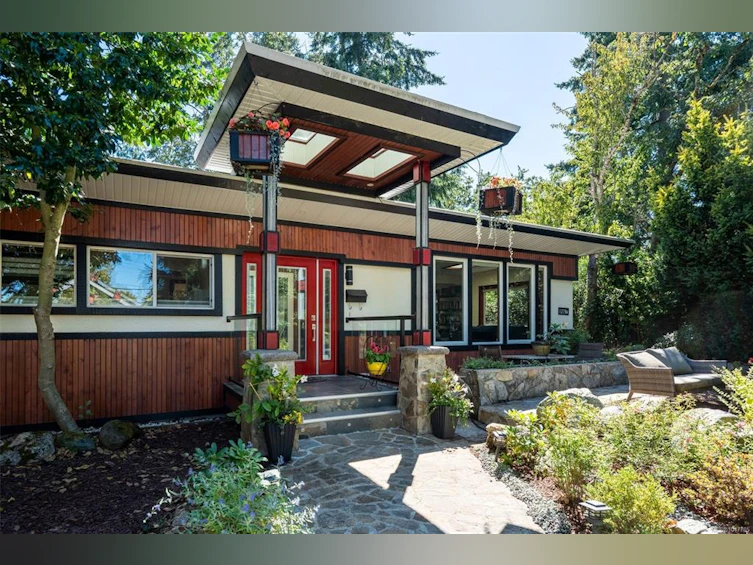 1219 Old Esquimalt Road, Esquimalt, BC, V9A 4X7 - 42