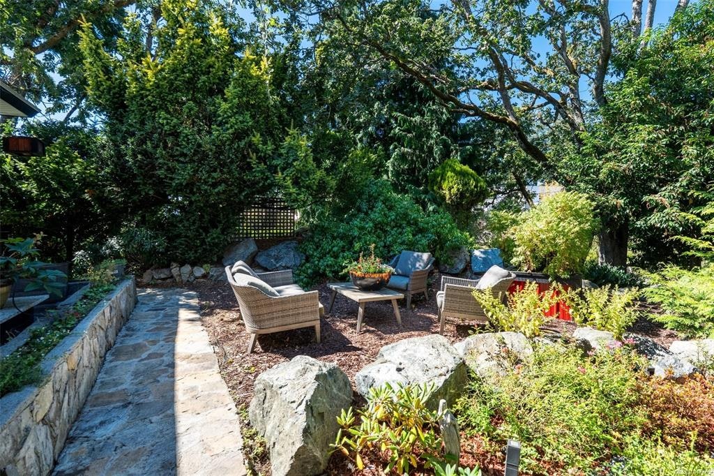 1219 Old Esquimalt Road, Esquimalt, BC, V9A 4X7 - 43