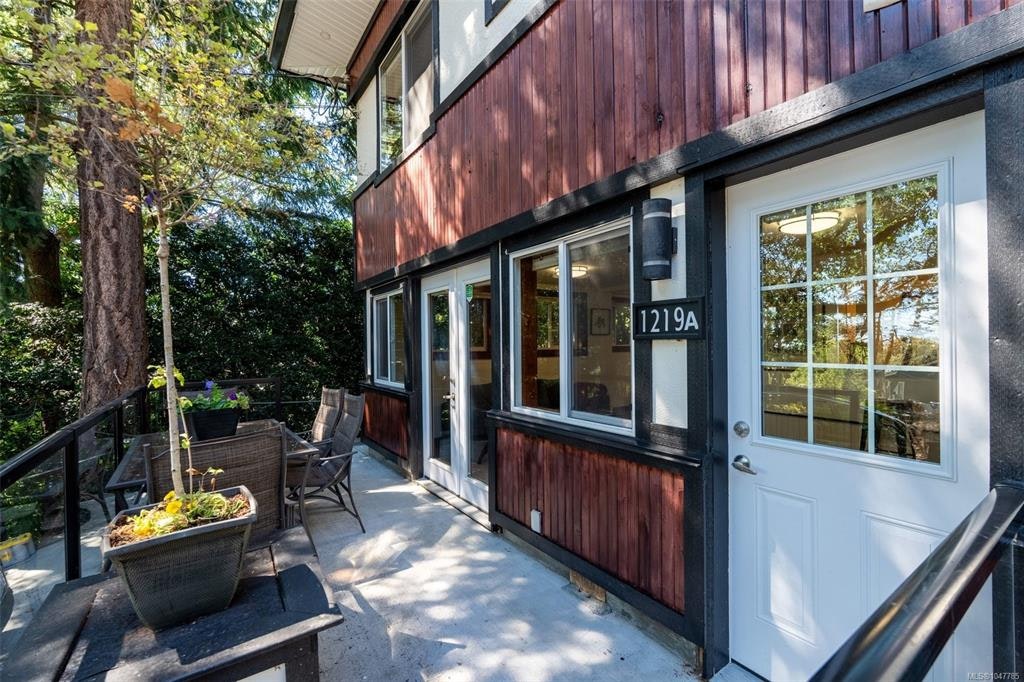 1219 Old Esquimalt Road, Esquimalt, BC, V9A 4X7 - 30