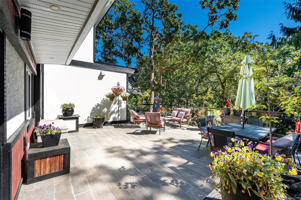 1219 Old Esquimalt Road, Esquimalt, BC, V9A 4X7 - 13