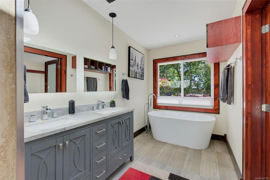 1219 Old Esquimalt Road, Esquimalt, BC, V9A 4X7 - 18