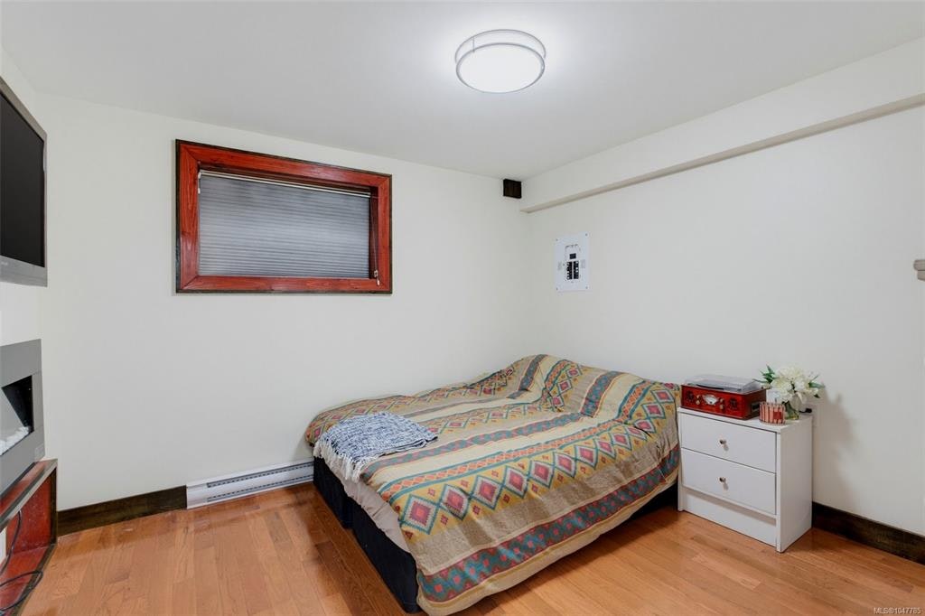 1219 Old Esquimalt Road, Esquimalt, BC, V9A 4X7 - 23