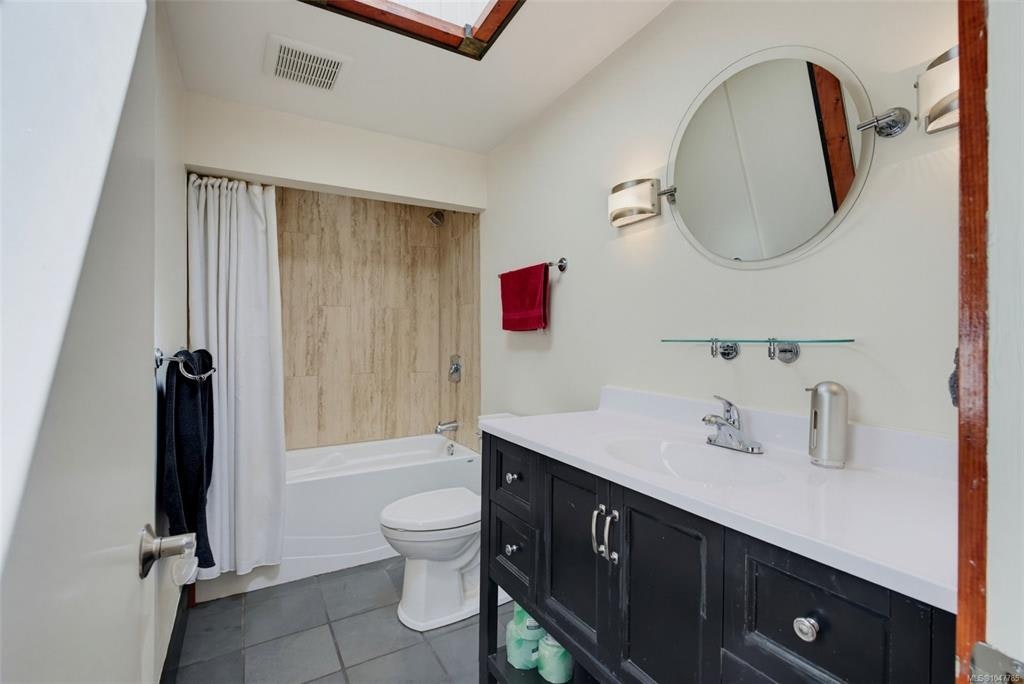 1219 Old Esquimalt Road, Esquimalt, BC, V9A 4X7 - 20