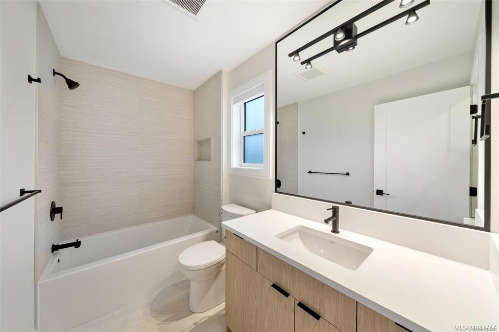 2510 Bronzite Place, Langford, BC, V9B 7E2 - 25