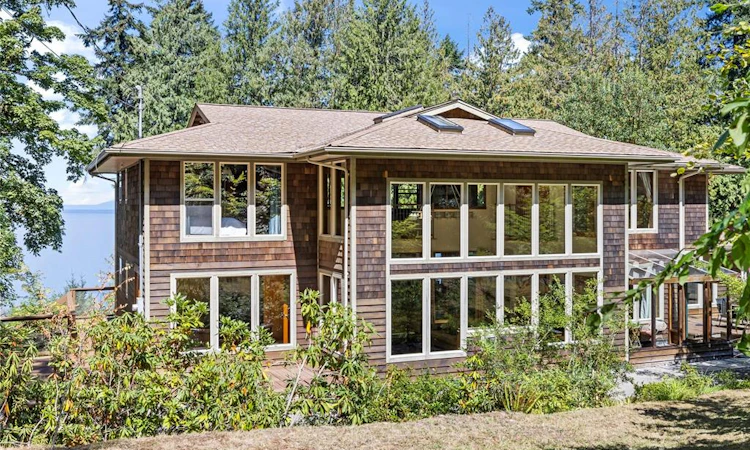 2185 Widgeon Road