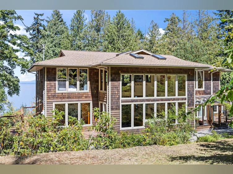 2185 Widgeon Road, Qualicum Beach, BC, V9K 1Y8