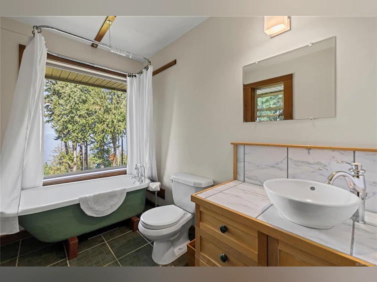 2185 Widgeon Road, Qualicum Beach, BC, V9K 1Y8 - 45