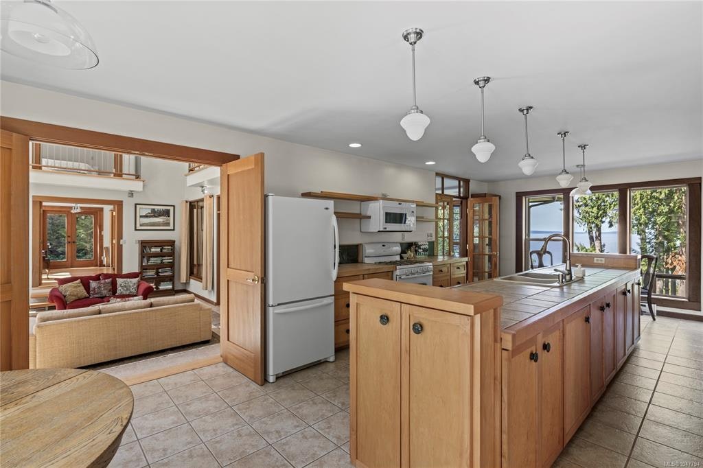 2185 Widgeon Road, Qualicum Beach, BC, V9K 1Y8 - 20