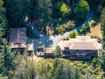 2185 Widgeon Road - 2