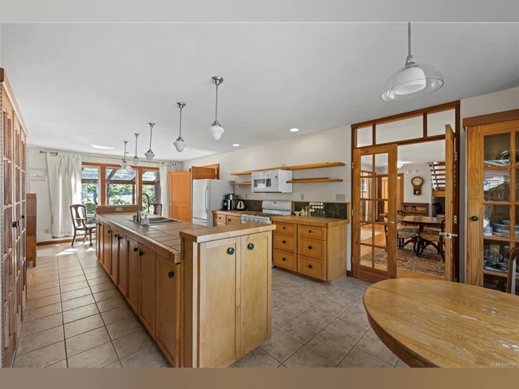 2185 Widgeon Road, Qualicum Beach, BC, V9K 1Y8 - 22