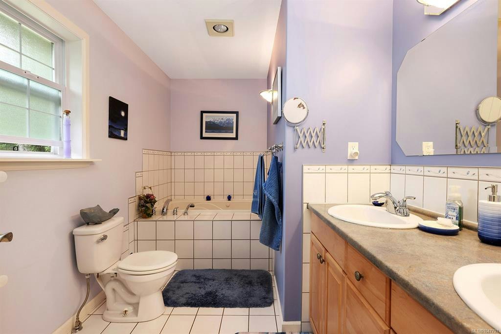 5427 Wildwood Road, Courtenay, BC, V9J 1P5 - 25