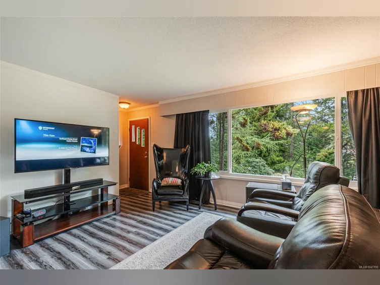 2371 Jingle Pot Road, Nanaimo, BC, V9R 6W2 - 13