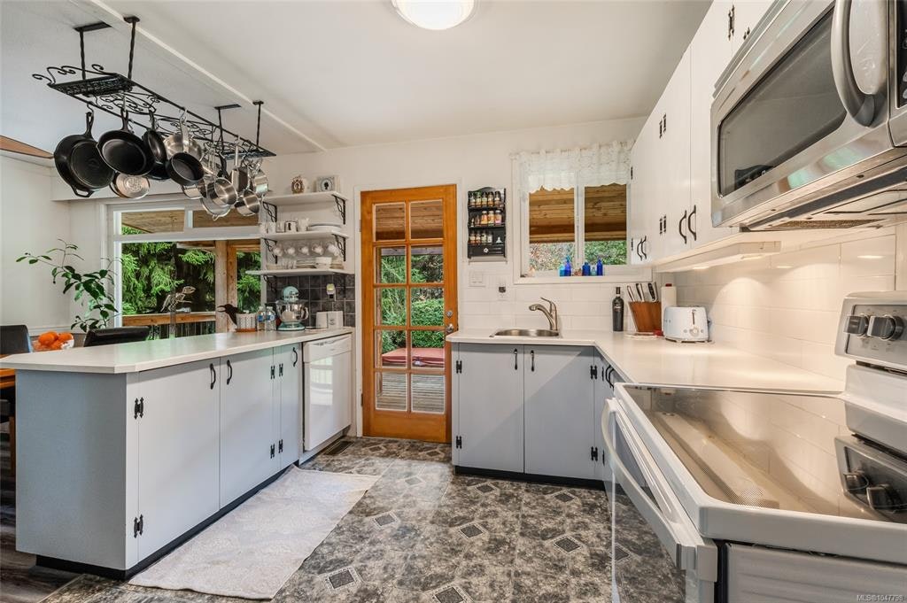 2371 Jingle Pot Road, Nanaimo, BC, V9R 6W2 - 15