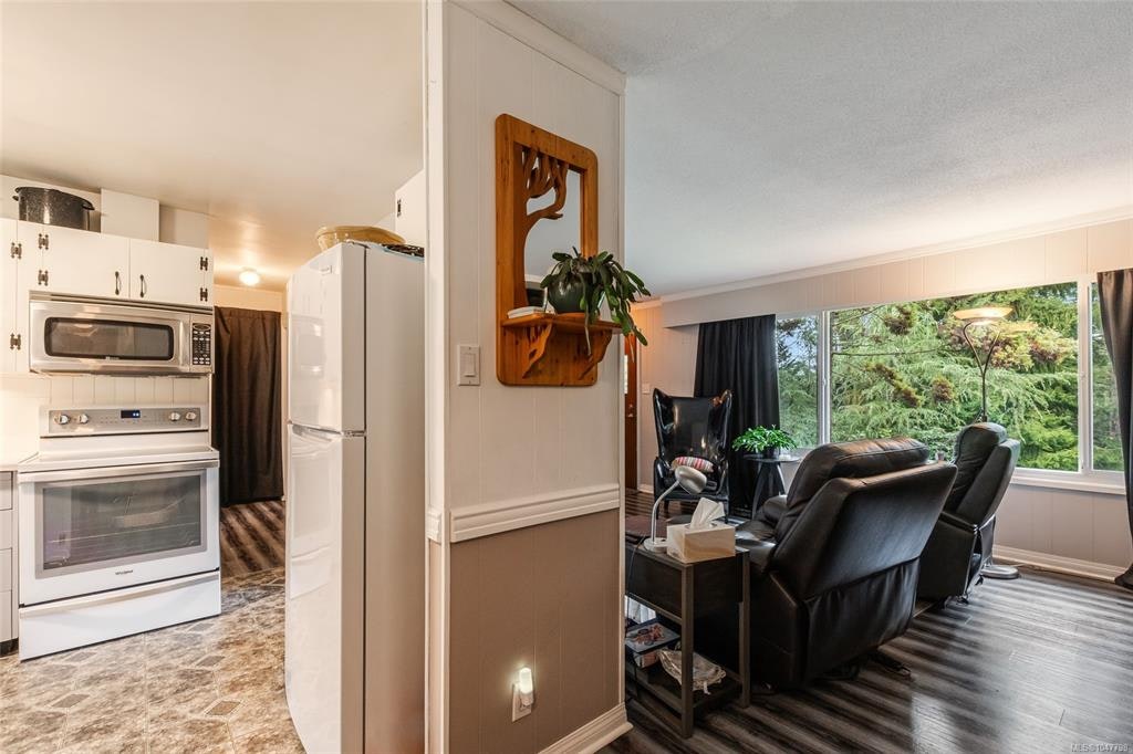 2371 Jingle Pot Road, Nanaimo, BC, V9R 6W2 - 21