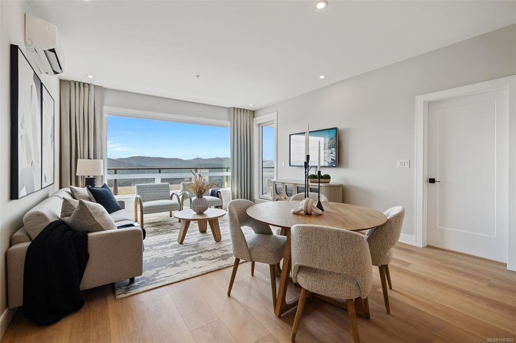 116-1810 Selenite Place - 5