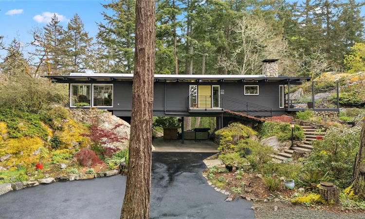 4513 Edgewood Place