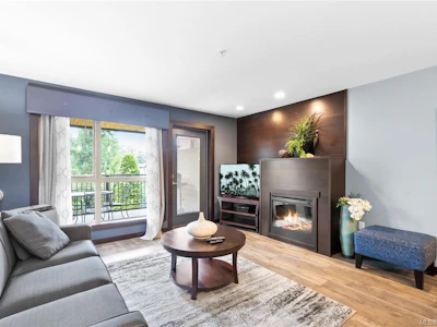 223-1175 Resort Drive - 4