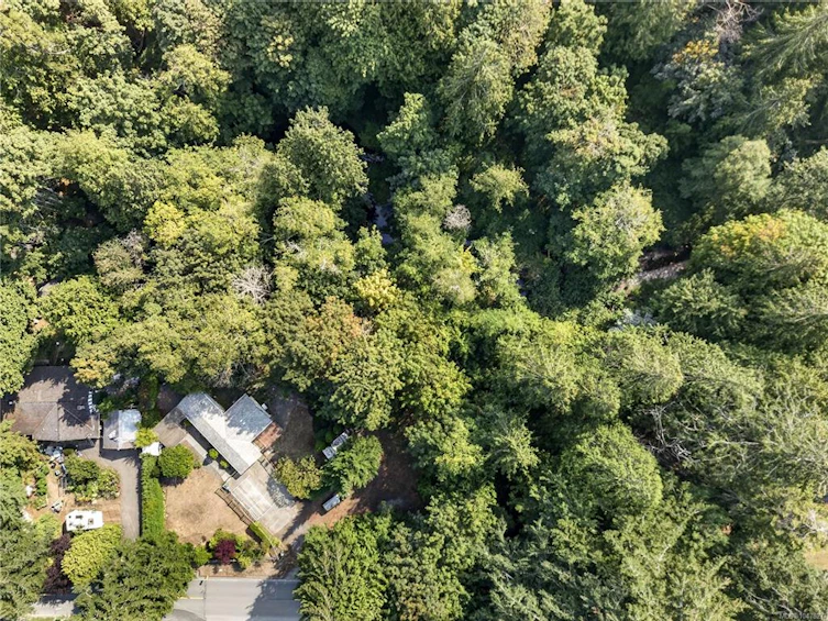 205 Atkins Road, View Royal, BC, V9B 2Z8 - 6