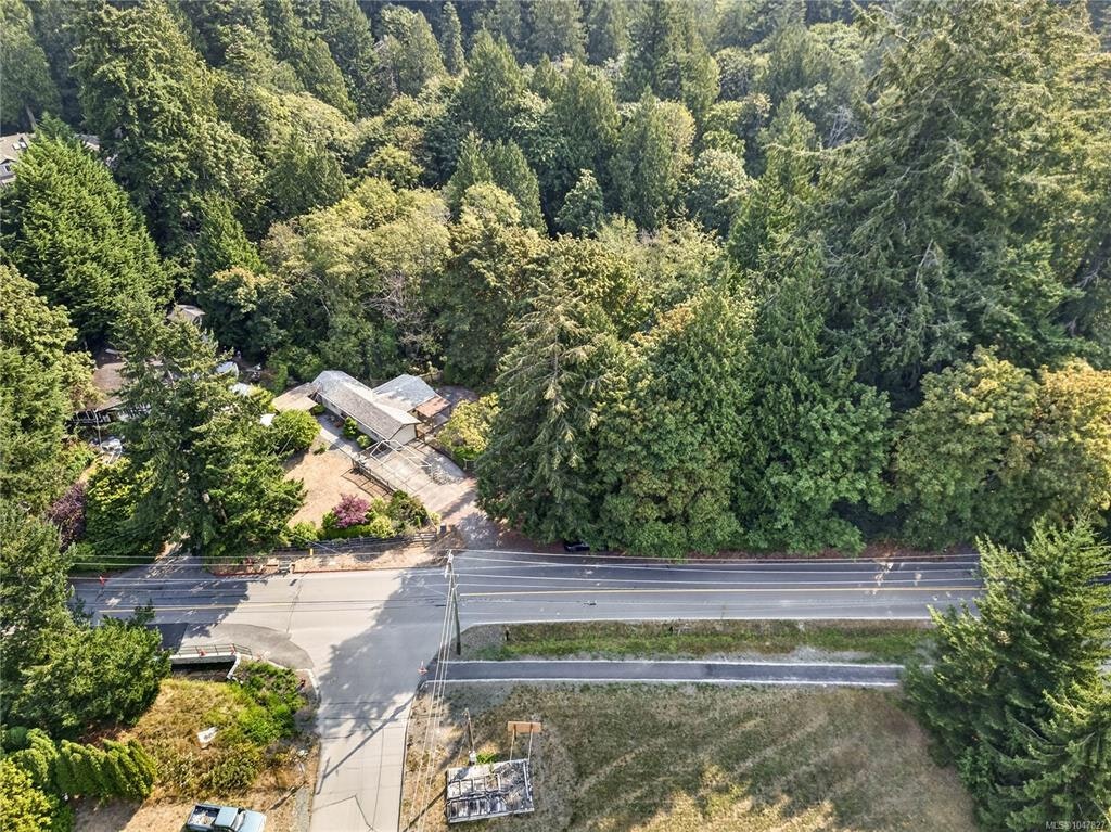 205 Atkins Road, View Royal, BC, V9B 2Z8 - 9