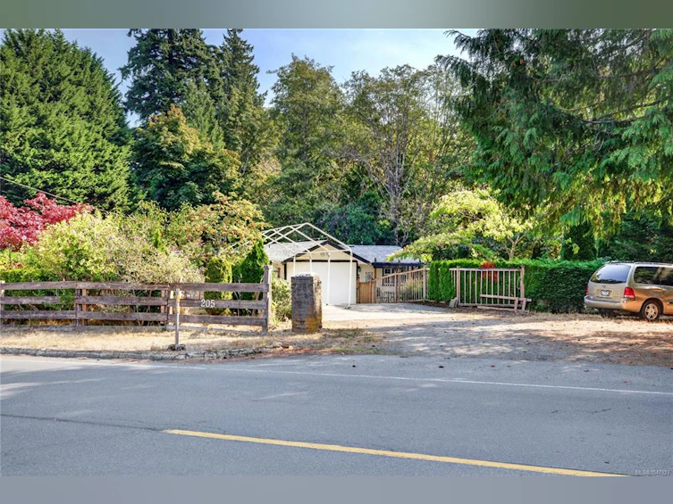 205 Atkins Road, View Royal, BC, V9B 2Z8 - 17