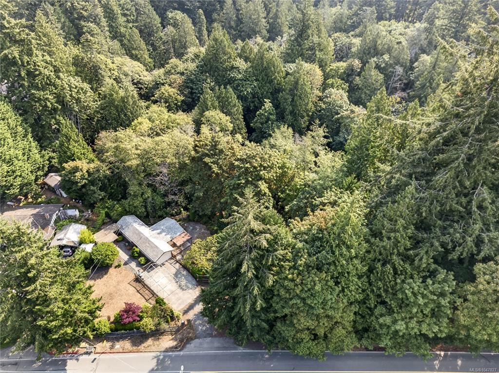 205 Atkins Road, View Royal, BC, V9B 2Z8 - 10
