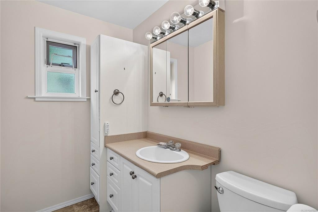 205 Atkins Road, View Royal, BC, V9B 2Z8 - 32
