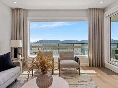 312-1810 Selenite Place - 3