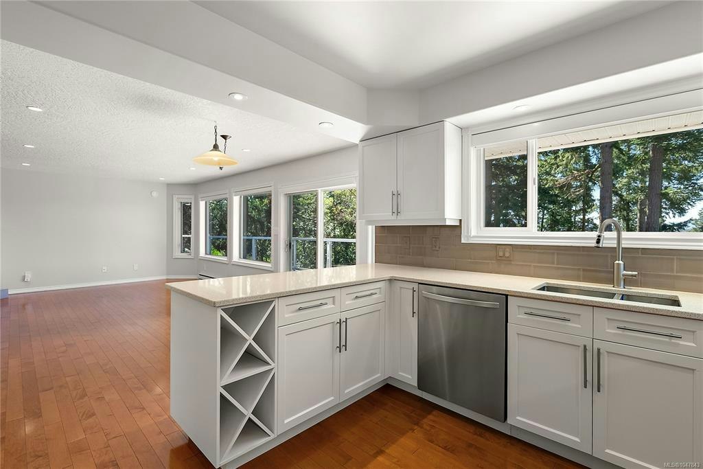 10938 Prentice Place, North Saanich, BC, V8L 5H7 - 10