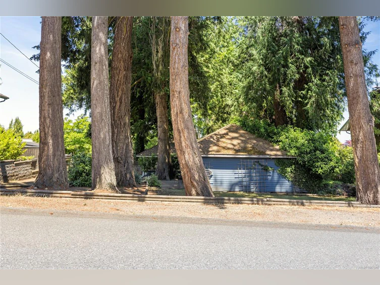 139 W Hoylake Road, Qualicum Beach, BC, V9K 1K3 - 9