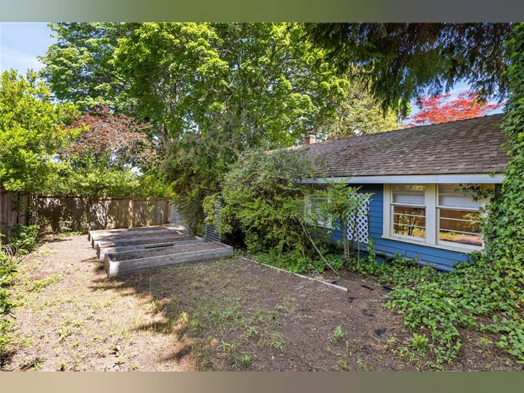 139 W Hoylake Road, Qualicum Beach, BC, V9K 1K3 - 37