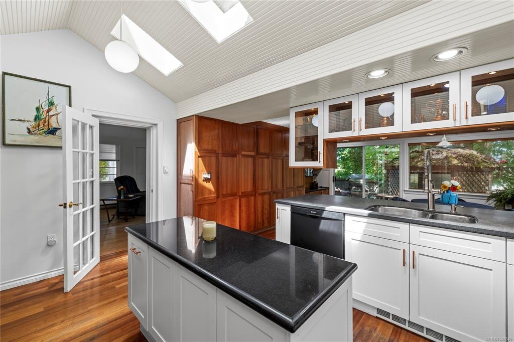 139 W Hoylake Road, Qualicum Beach, BC, V9K 1K3 - 14