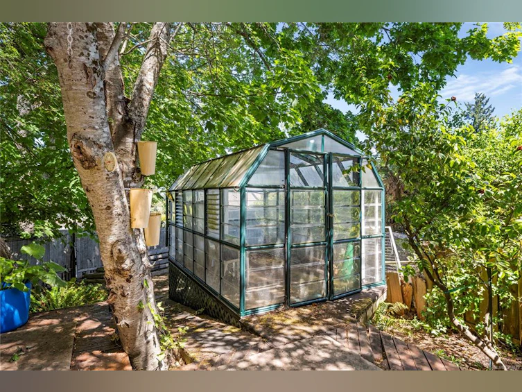 139 W Hoylake Road, Qualicum Beach, BC, V9K 1K3 - 7