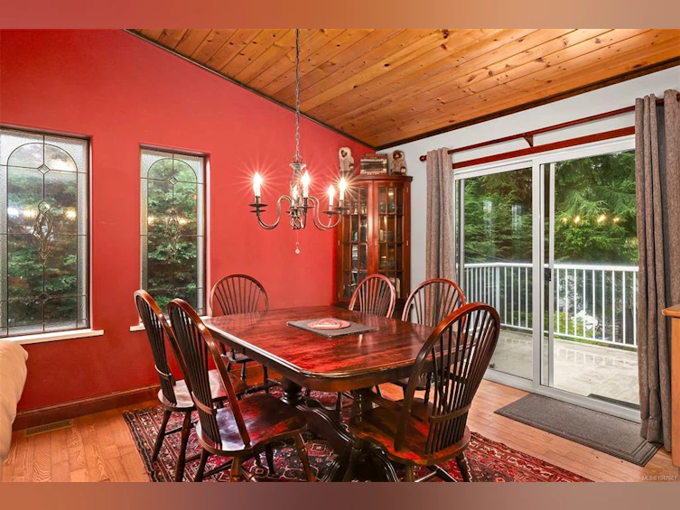 2797 Keswick Avenue, Cumberland, BC, V0R 1S0 - 14