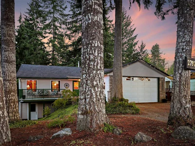 2797 Keswick Avenue - 3