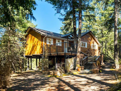 1387 Clun Place - 2