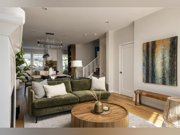 1048 Pentrelew Place, Victoria, BC, V8V 4J4 - 6