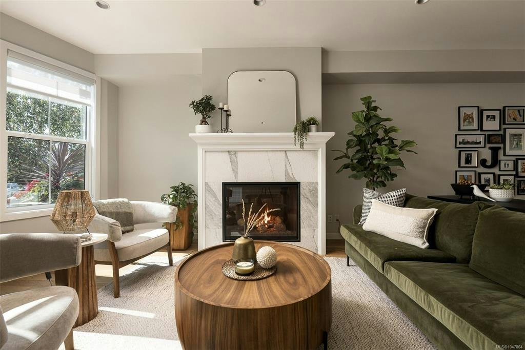 1048 Pentrelew Place - 5