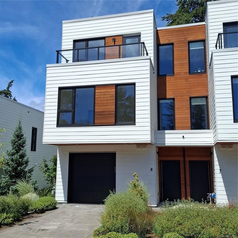 8-2330 Sooke Road, Colwood, BC, V9B 1X7
