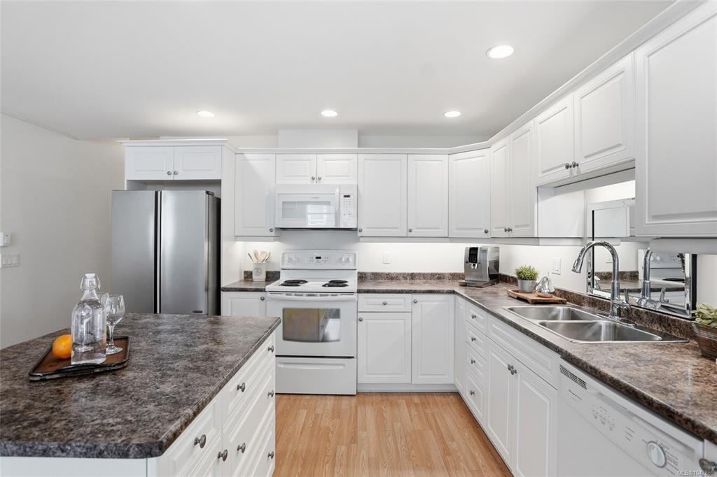 101-193 W Second Avenue - 4