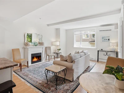 101-193 W Second Avenue - 2