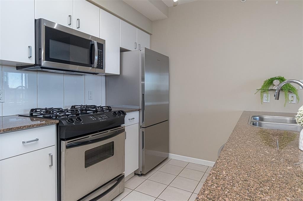 816-160 Wilson Street, Victoria, BC, V9A 7P9 - 16
