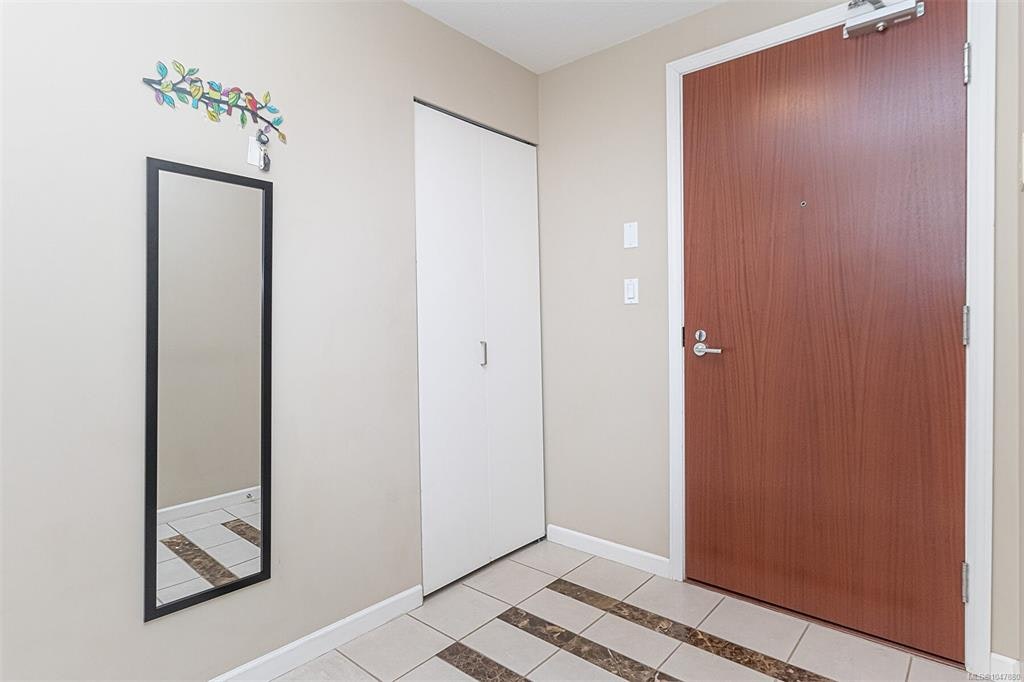 816-160 Wilson Street, Victoria, BC, V9A 7P9 - 5