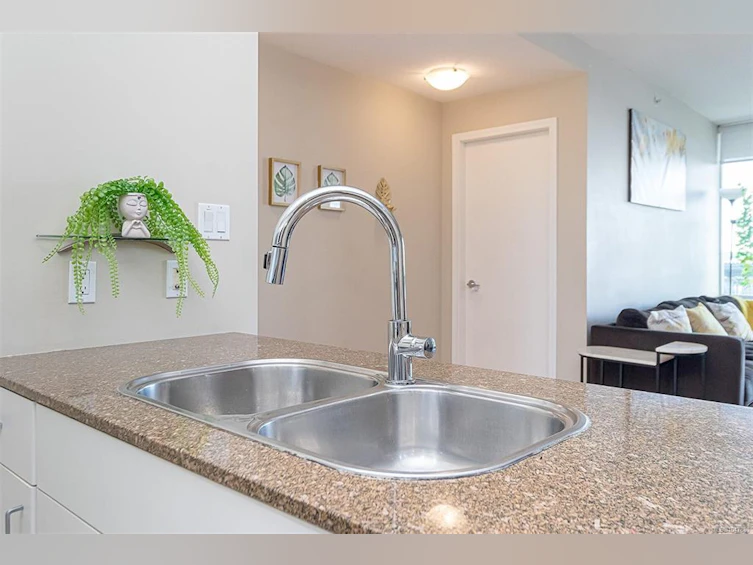 816-160 Wilson Street, Victoria, BC, V9A 7P9 - 17