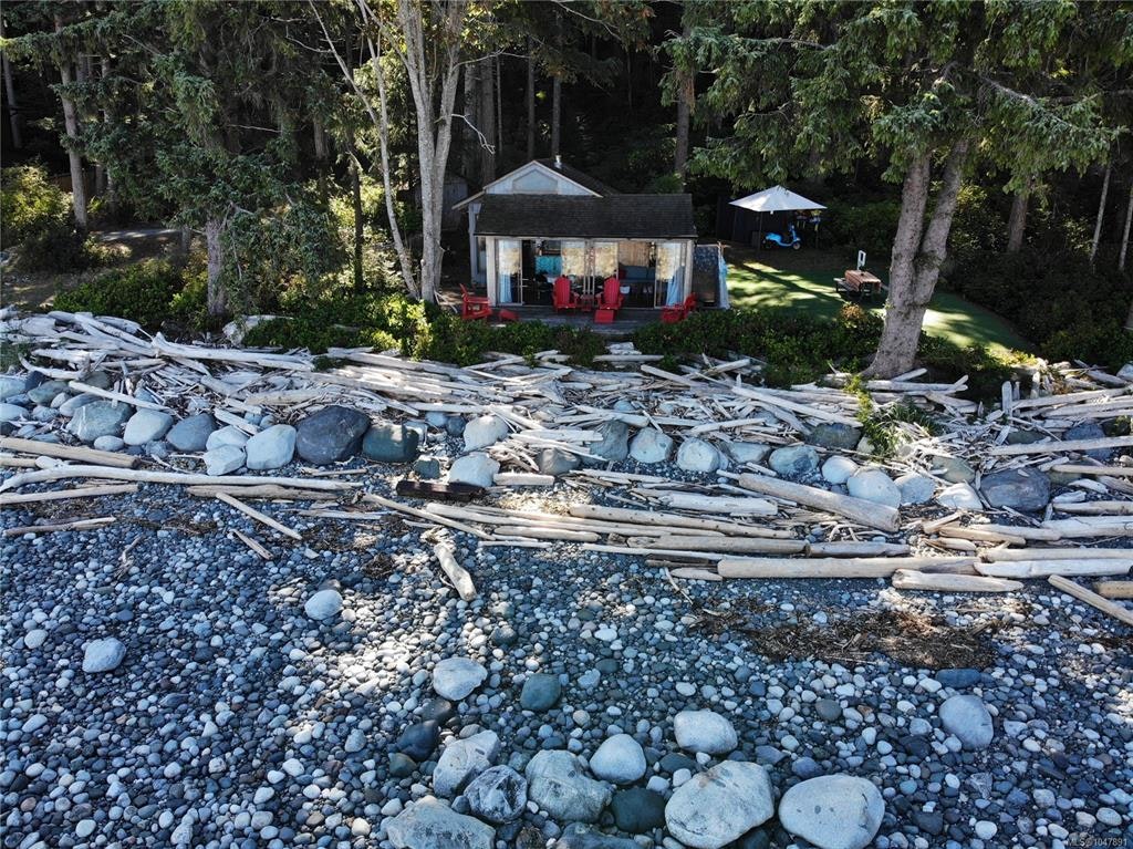 628 Wa Wa Kie Road, Quadra Island, BC, V0P 0A8